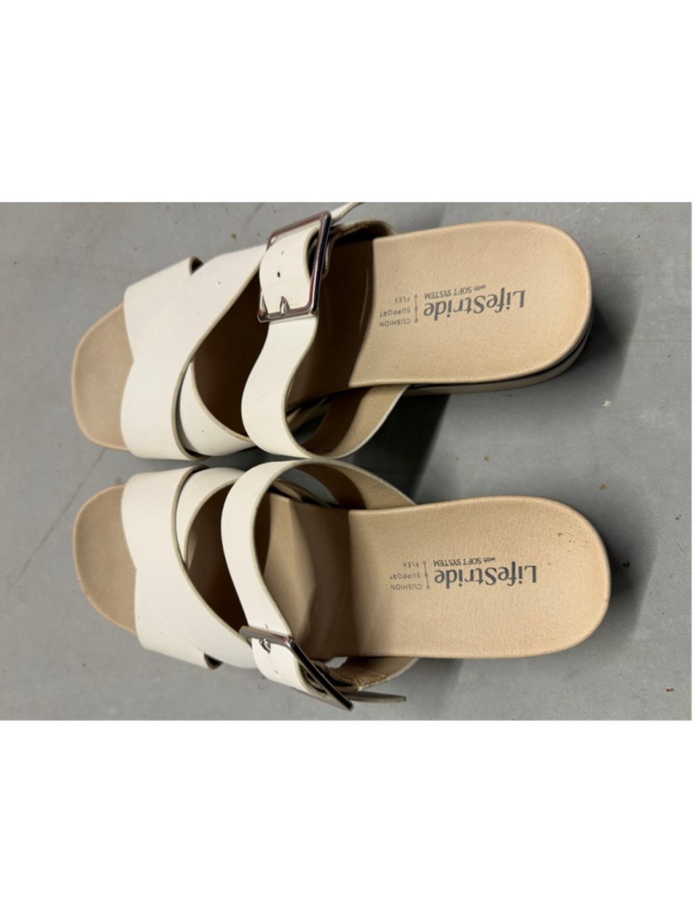 LifeStride Sandals Size 7 White and Beige